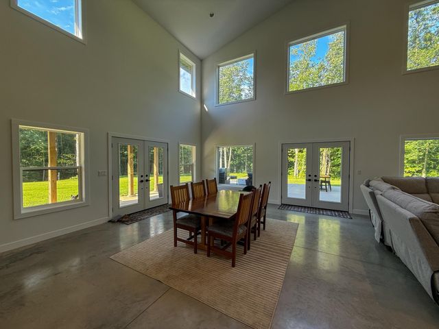 26085 Frank Hill Road, Winona, MN 55987