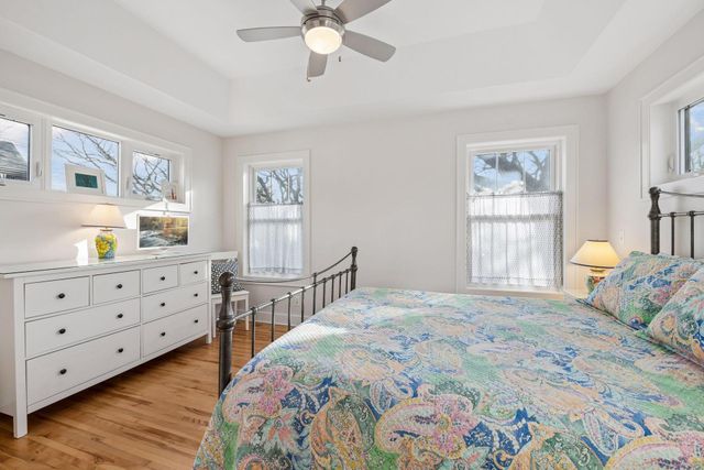 5053 Thomas Avenue S, Minneapolis, MN 55410