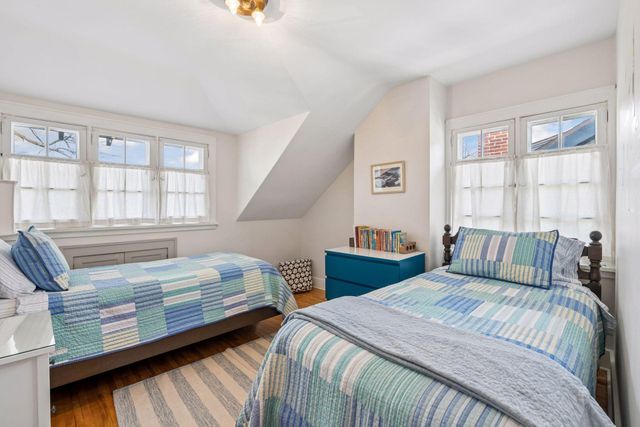 5053 Thomas Avenue S, Minneapolis, MN 55410