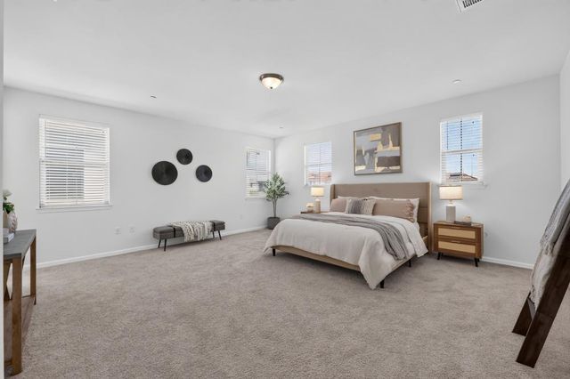 7502 TAPIRO Way, Sacramento, CA 95829