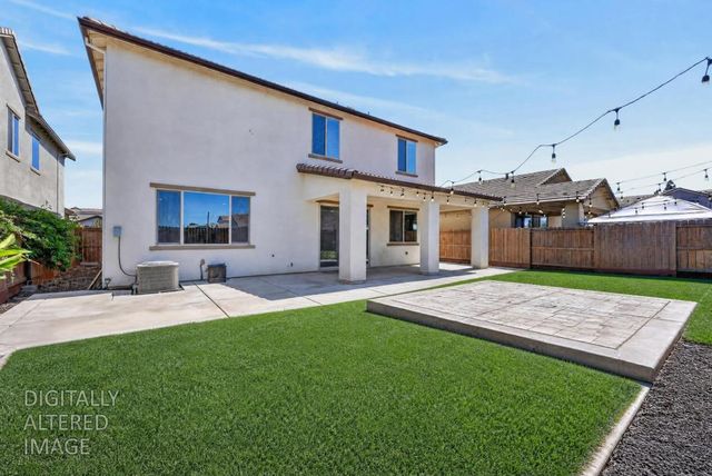 7502 TAPIRO Way, Sacramento, CA 95829