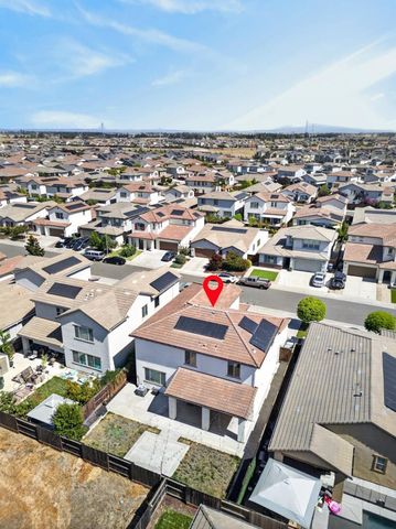 7502 TAPIRO Way, Sacramento, CA 95829
