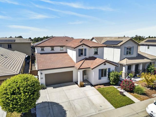 7502 TAPIRO Way, Sacramento, CA 95829