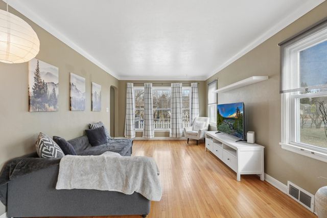 1872 4th Street, White Bear Lake, MN 55110