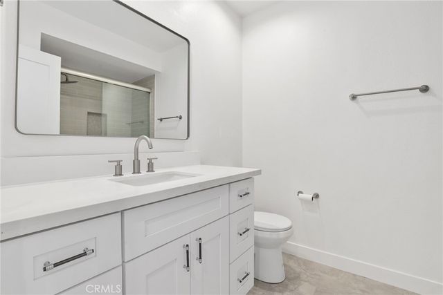 23312 Ostronic, Woodland Hills, CA 91367
