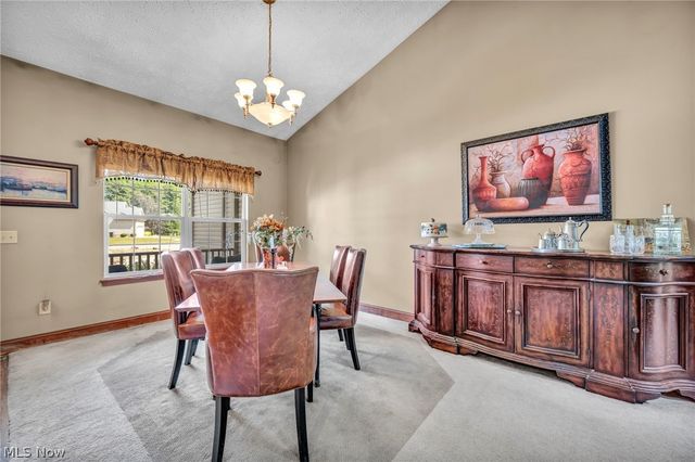 880 Shadow Creek Trail, Amherst, OH 44001