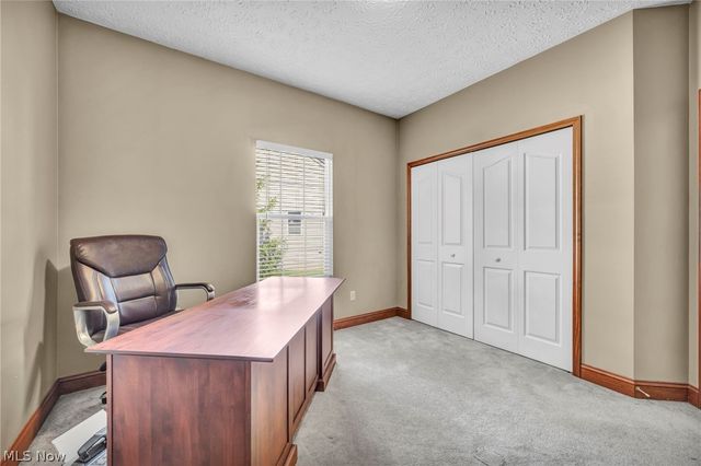 880 Shadow Creek Trail, Amherst, OH 44001
