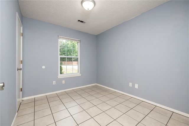 3408 W Olive Street, Rogers, AR 72756