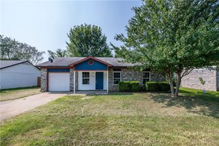 3408 W Olive Street, Rogers, AR 72756
