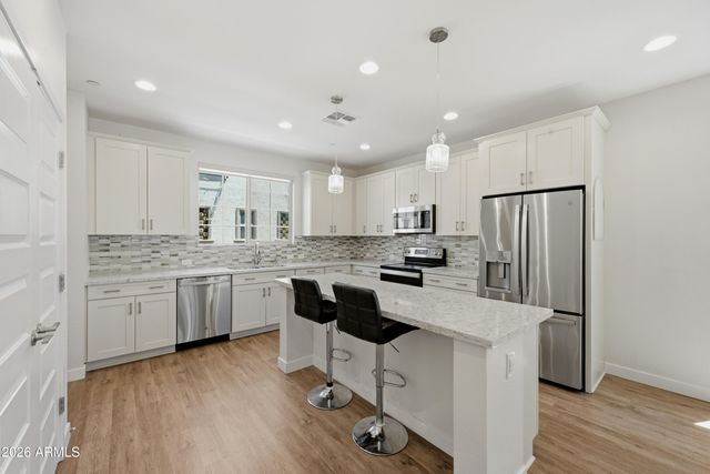 1673 E DOGWOOD Lane, Gilbert, AZ 85295