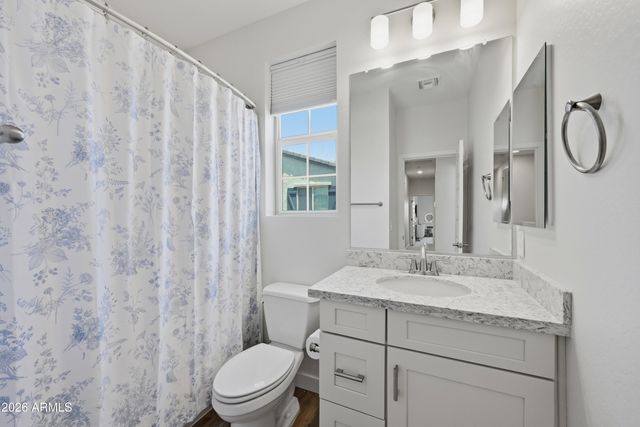 1673 E DOGWOOD Lane, Gilbert, AZ 85295