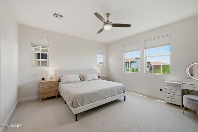 1673 E DOGWOOD Lane, Gilbert, AZ 85295