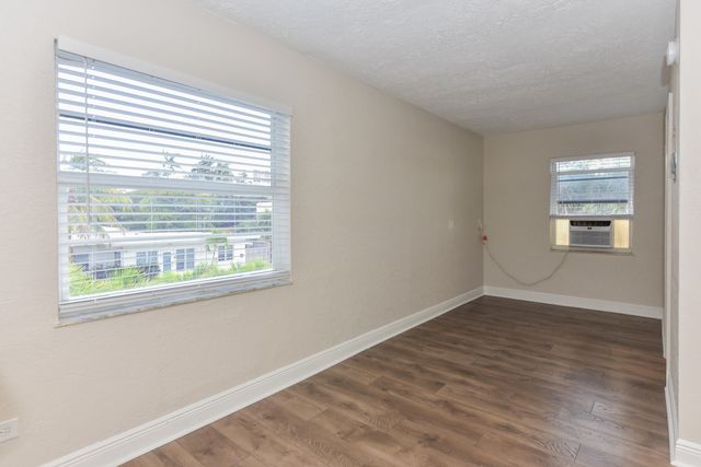 605 N Federal Highway 9, Lake Worth Beach, FL 33460