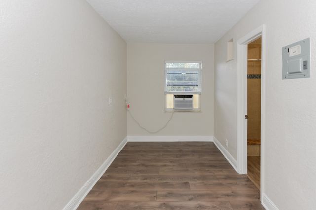 605 N Federal Highway 9, Lake Worth Beach, FL 33460