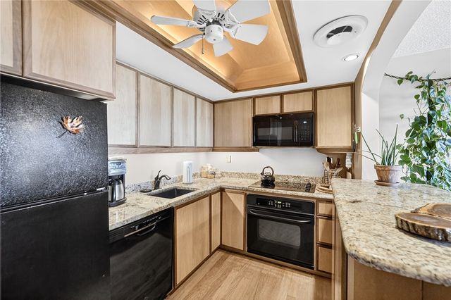 1000 Grandview Ave 802, Mt Washington, PA 15211