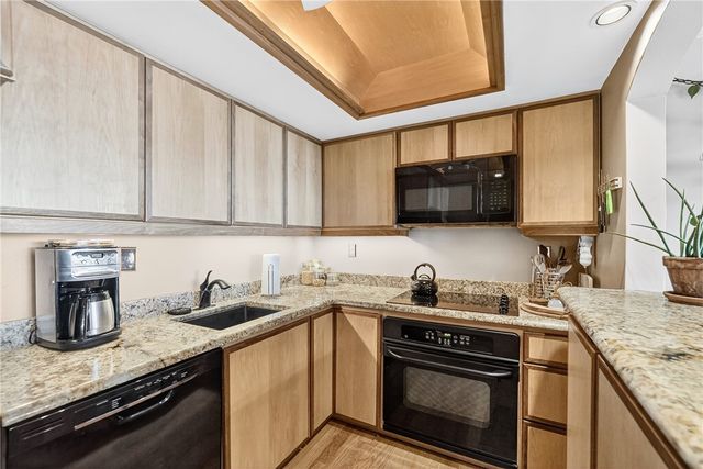 1000 Grandview Ave 802, Mt Washington, PA 15211