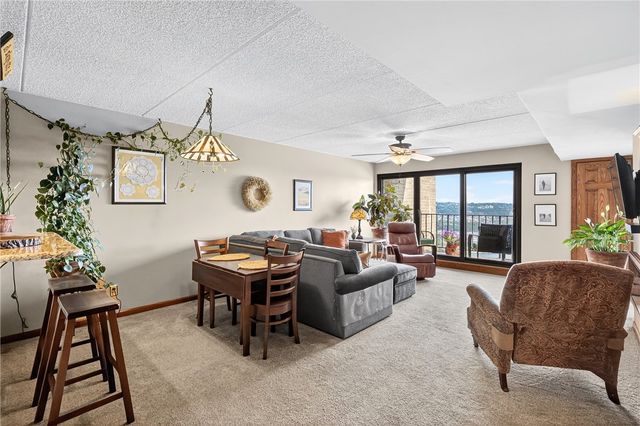 1000 Grandview Ave 802, Mt Washington, PA 15211