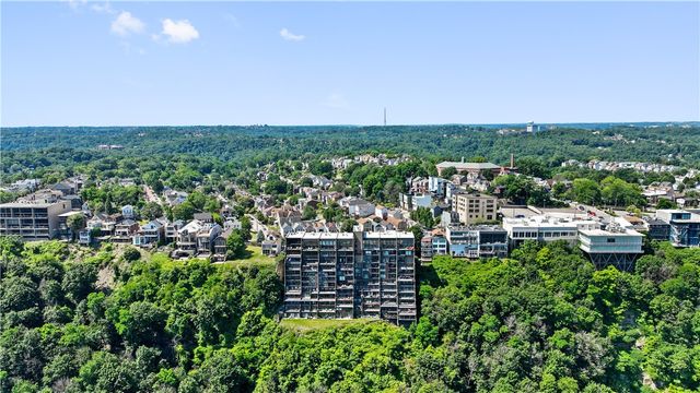 1000 Grandview Ave 802, Mt Washington, PA 15211