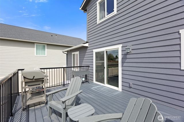 2436 Berkley Loop, East Wenatchee, WA 98802