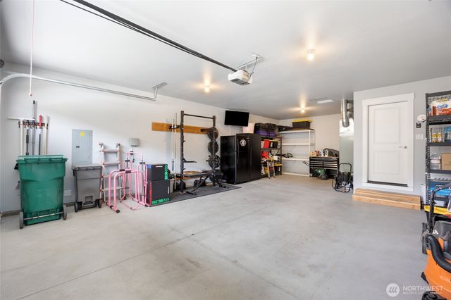 2436 Berkley Loop, East Wenatchee, WA 98802