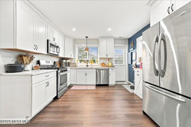 552 Lloyd Road, Toms River, NJ 08753