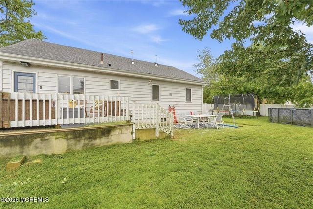 552 Lloyd Road, Toms River, NJ 08753