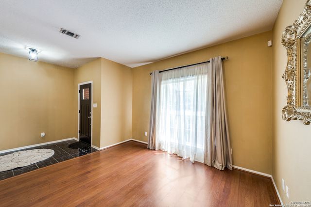 7711 Southerland, San Antonio, TX 78250