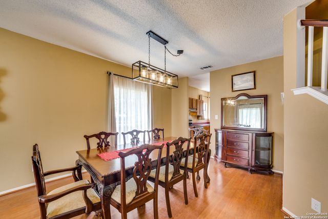 7711 Southerland, San Antonio, TX 78250