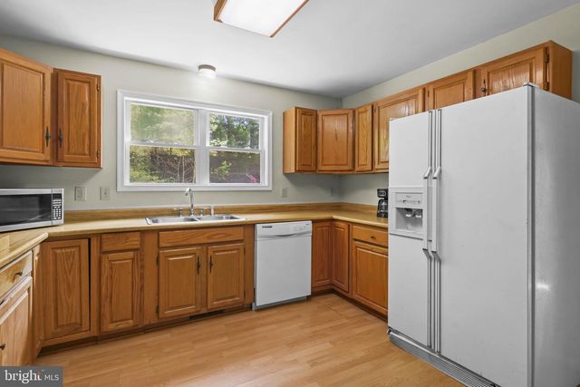 20166 MANOR DR, Park Hall, MD 20667