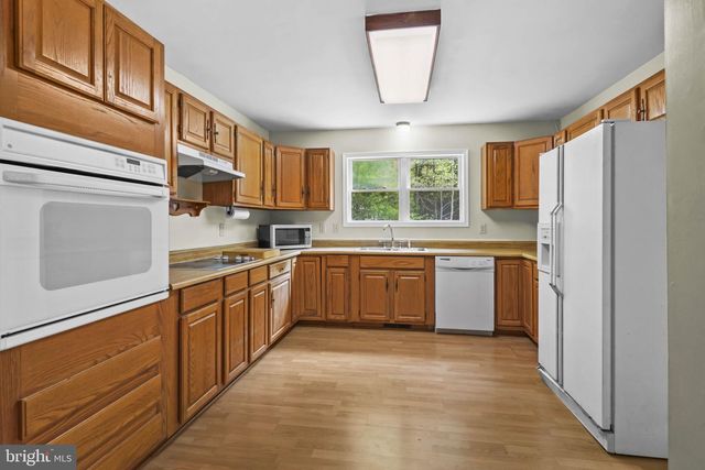 20166 MANOR DR, Park Hall, MD 20667
