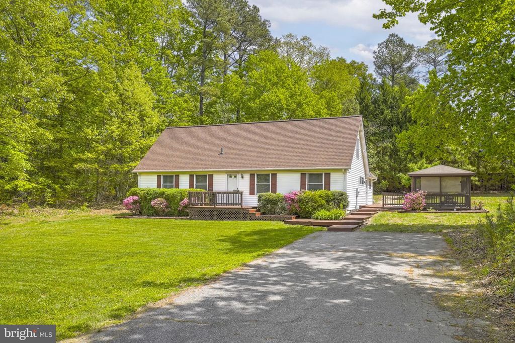 20166 MANOR DR, Park Hall, MD 20667