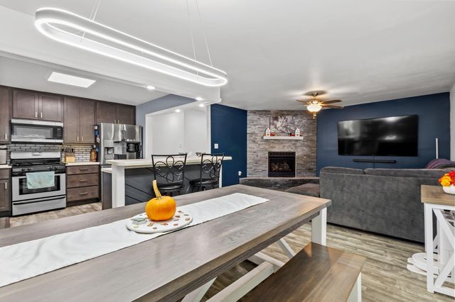 9880 N 130 W, Lake Village, IN 46349