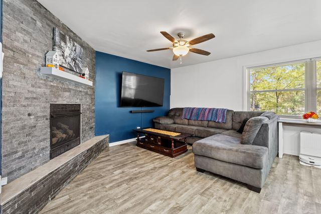 9880 N 130 W, Lake Village, IN 46349