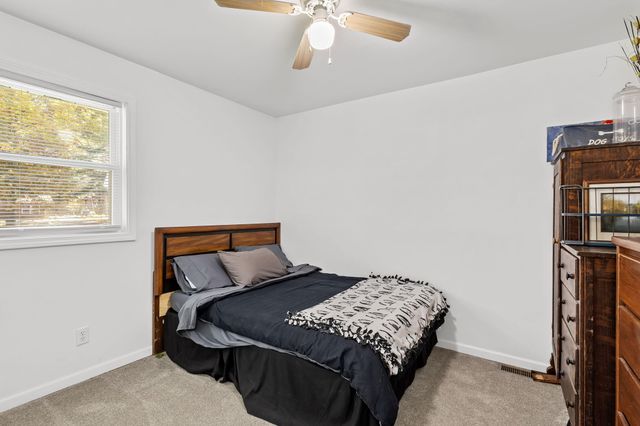 9880 N 130 W, Lake Village, IN 46349