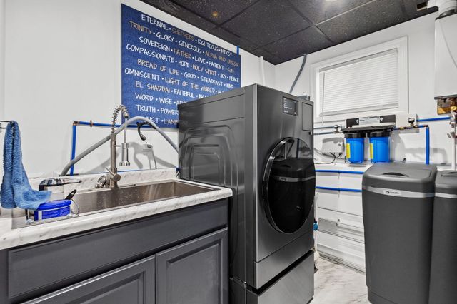 9880 N 130 W, Lake Village, IN 46349