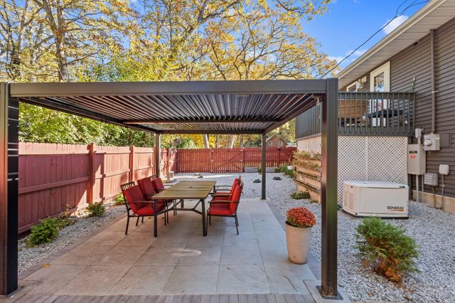 9880 N 130 W, Lake Village, IN 46349