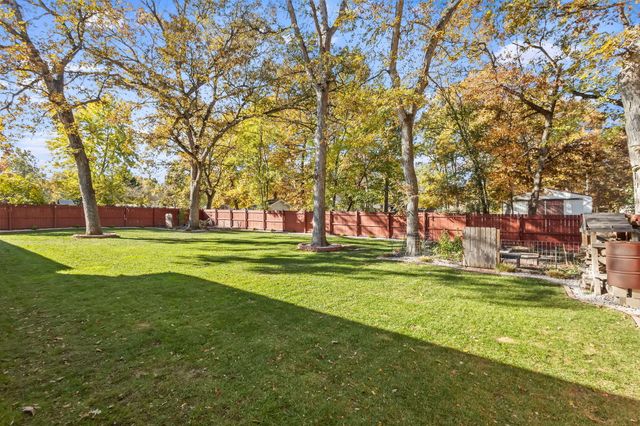 9880 N 130 W, Lake Village, IN 46349