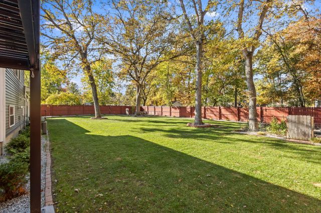 9880 N 130 W, Lake Village, IN 46349