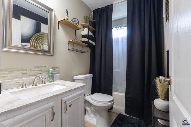 304 Laurel Woods Drive, Warner Robins, GA 31088