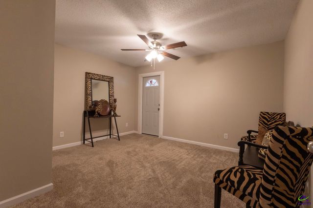 304 Laurel Woods Drive, Warner Robins, GA 31088