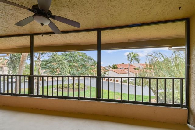 4800 BRITTANY DRIVE S 102, St Petersburg, FL 33715