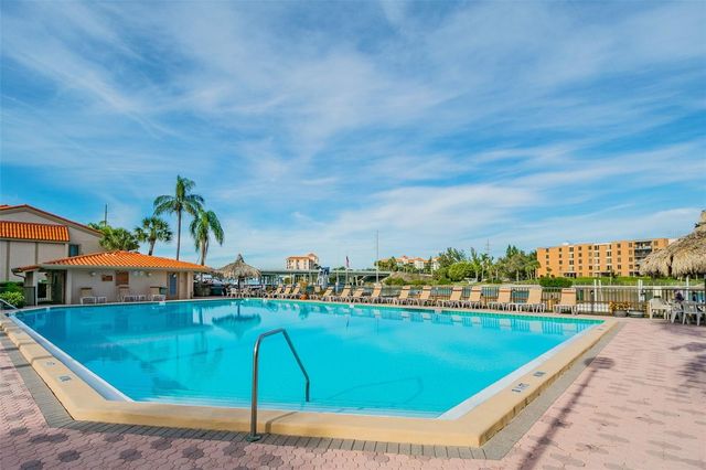 4800 BRITTANY DRIVE S 102, St Petersburg, FL 33715