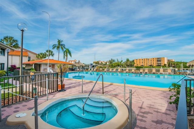 4800 BRITTANY DRIVE S 102, St Petersburg, FL 33715