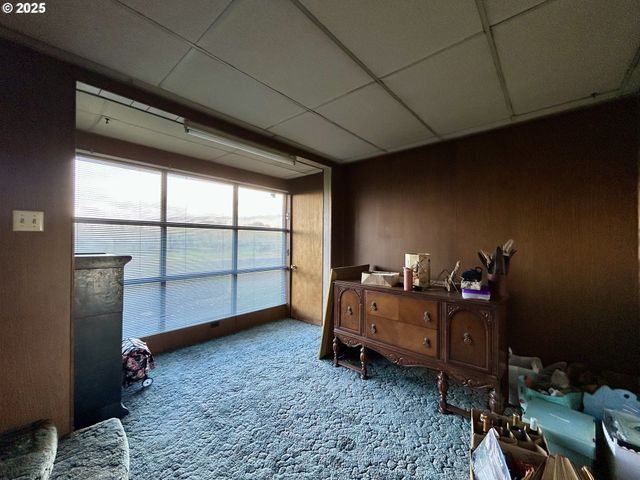 506 F St, Dallesport, WA 98617