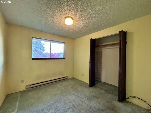 506 F St, Dallesport, WA 98617