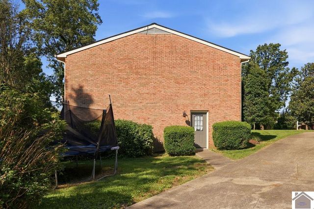 4328 Harts Court, Paducah, KY 42001