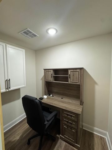 165 Grape Ln, Grand Isle, LA 70358