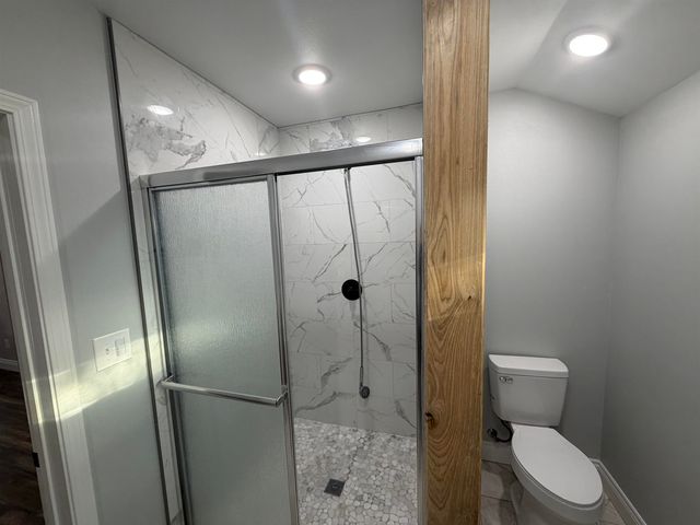 165 Grape Ln, Grand Isle, LA 70358