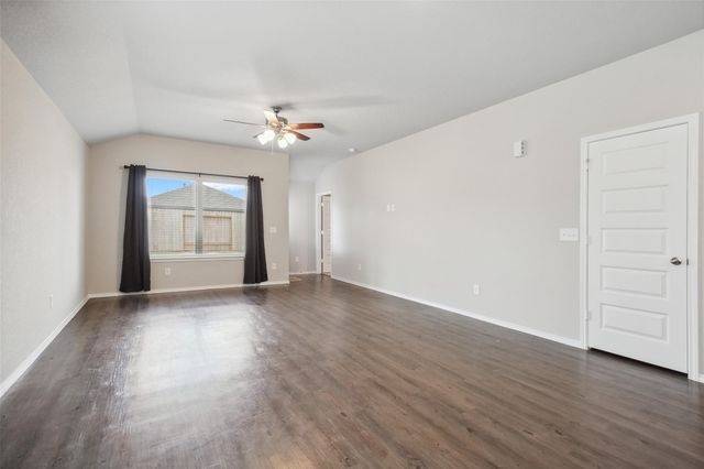 21823 Willow River Canyon Road, Waller, TX 77484