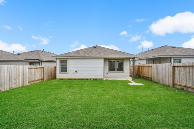 21823 Willow River Canyon Road, Waller, TX 77484